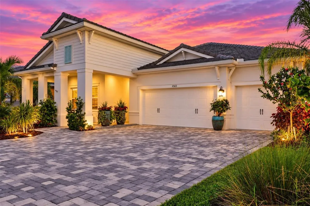 11565 GLEAMING TERRACE Venice, FL 34293