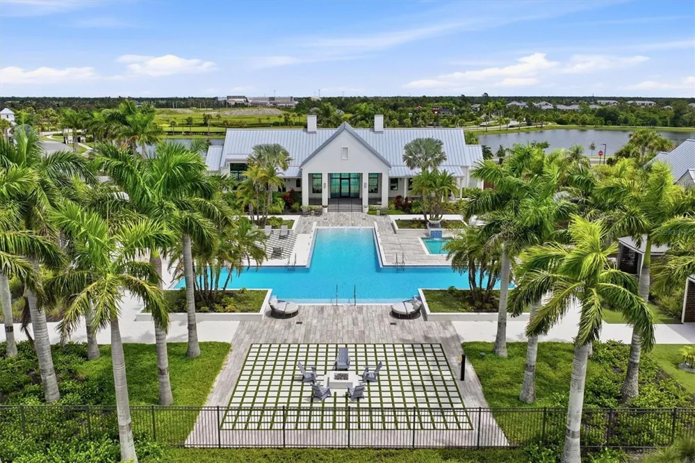 11565 GLEAMING TERRACE Venice, FL 34293