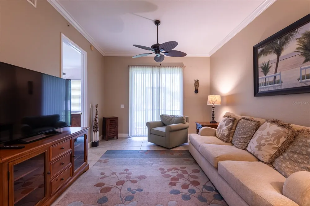 6801 DALI AVENUE #104 Land O Lakes, FL 34637