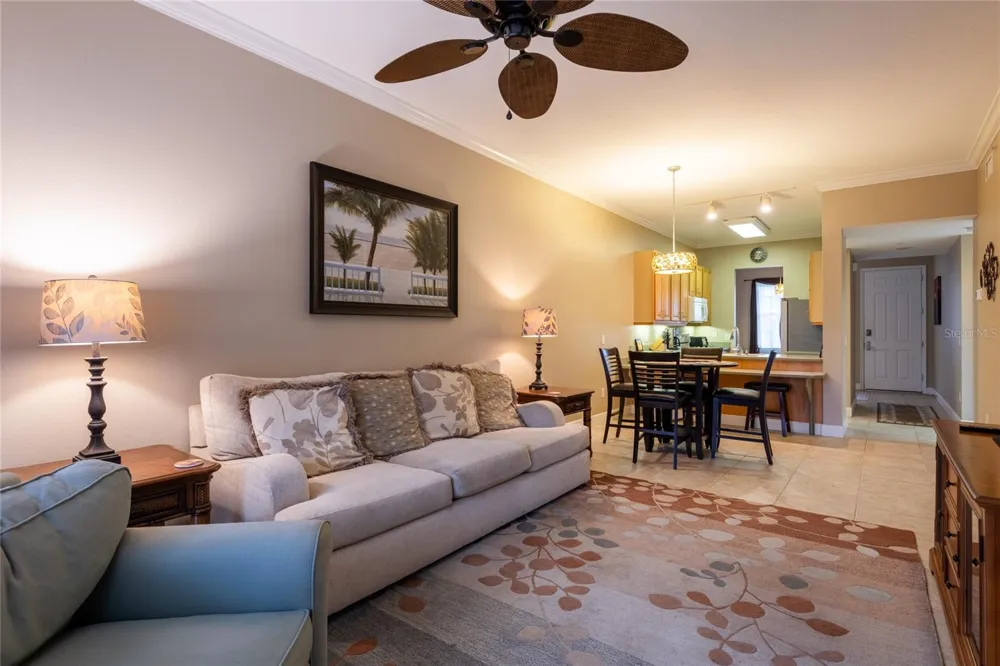 6801 DALI AVENUE #104 Land O Lakes, FL 34637