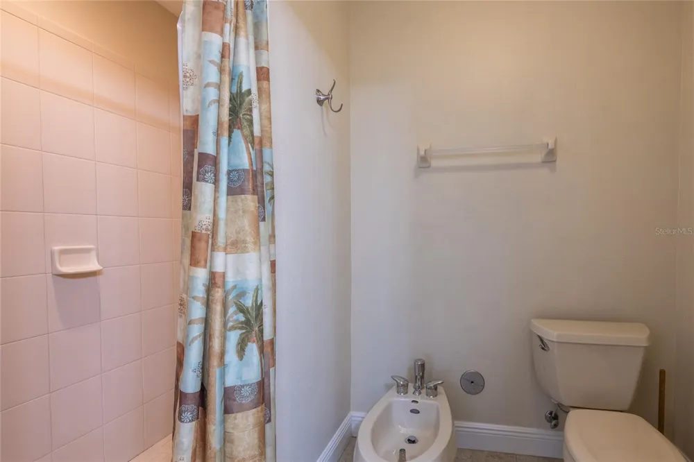 6801 DALI AVENUE #104 Land O Lakes, FL 34637