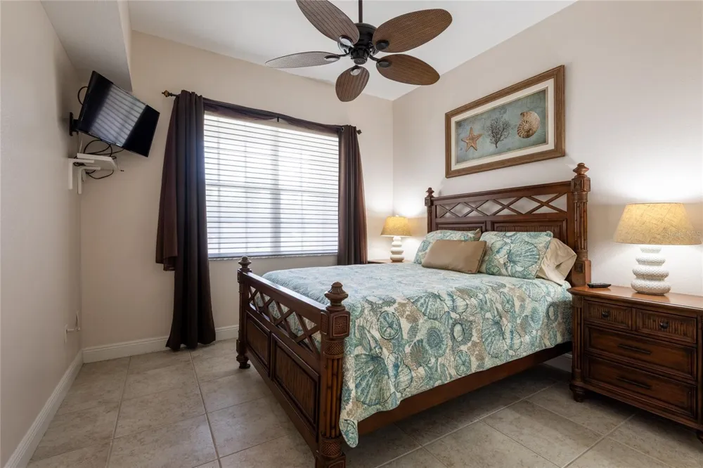 6801 DALI AVENUE #104 Land O Lakes, FL 34637