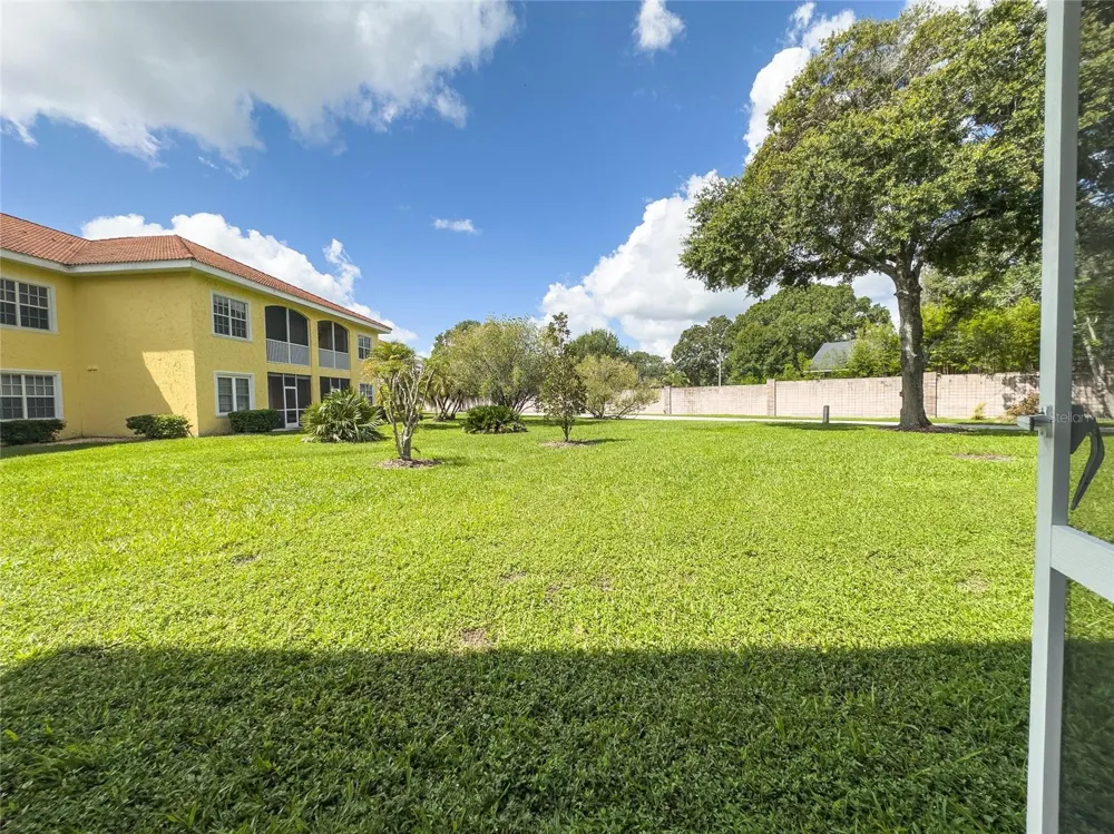 6801 DALI AVENUE #104 Land O Lakes, FL 34637