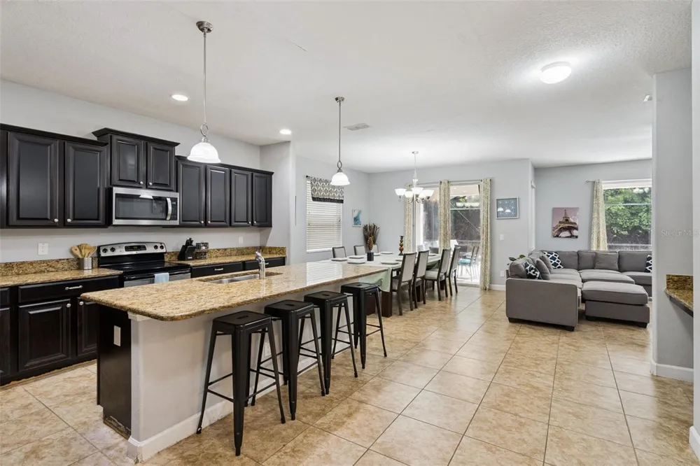 8898 CANDY PALM ROAD Kissimmee, FL 34747