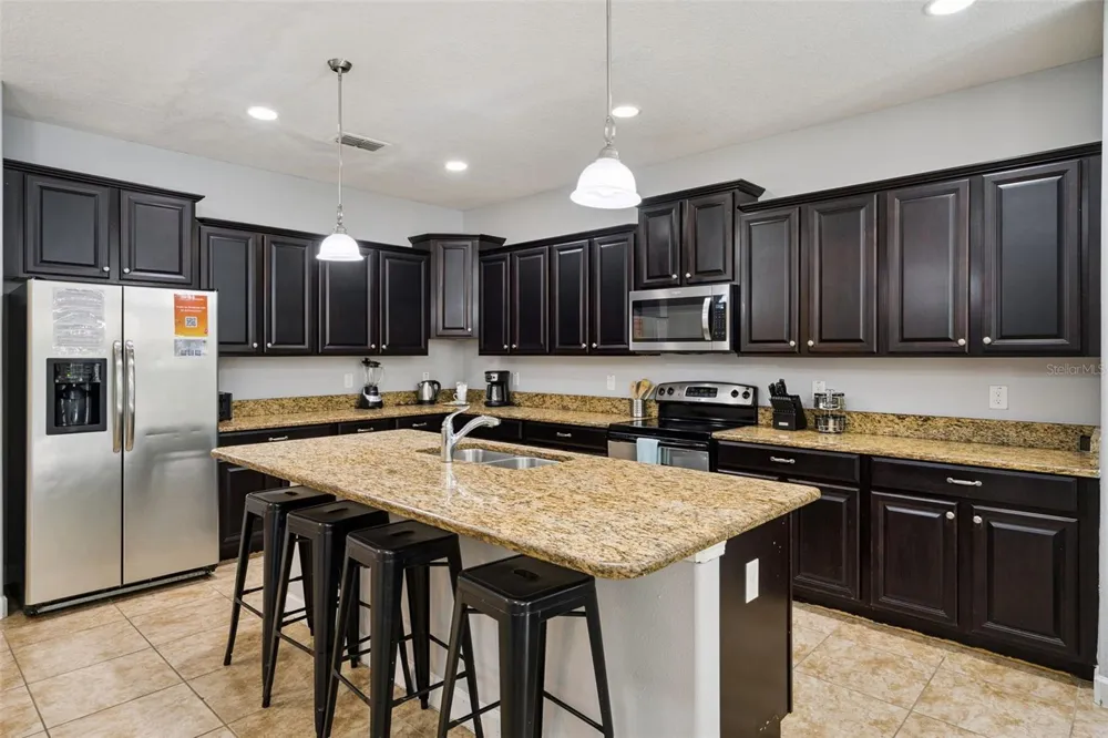 8898 CANDY PALM ROAD Kissimmee, FL 34747