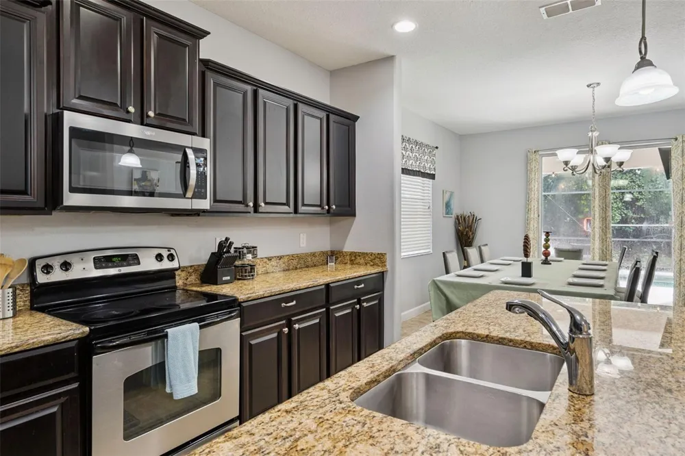 8898 CANDY PALM ROAD Kissimmee, FL 34747