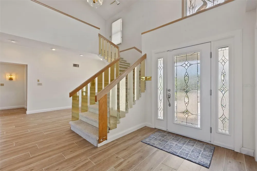 290 BAYSIDE DRIVE Clearwater, FL 33767