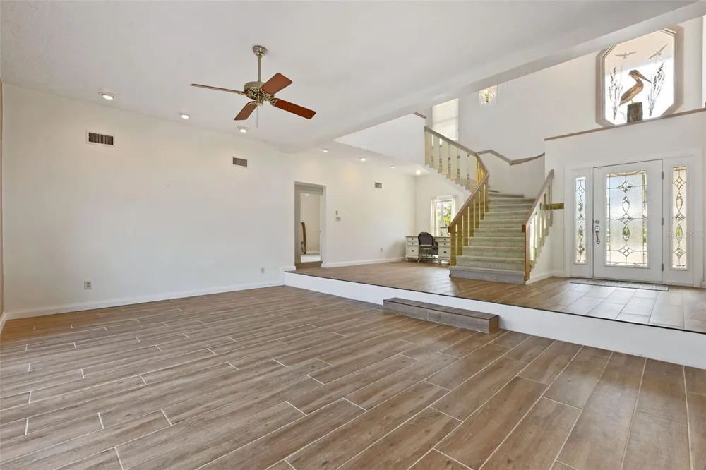 290 BAYSIDE DRIVE Clearwater, FL 33767