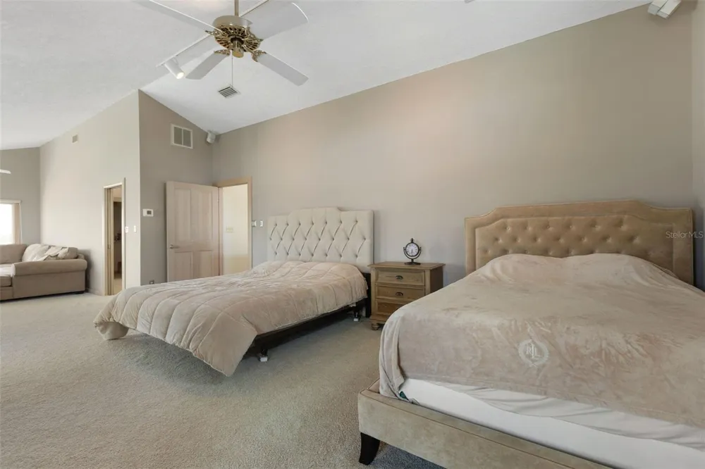 290 BAYSIDE DRIVE Clearwater, FL 33767