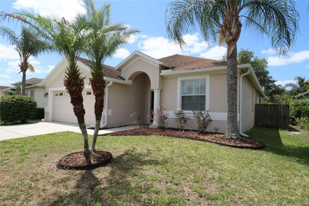 4027 LANGDRUM DRIVE Wesley Chapel, FL 33543