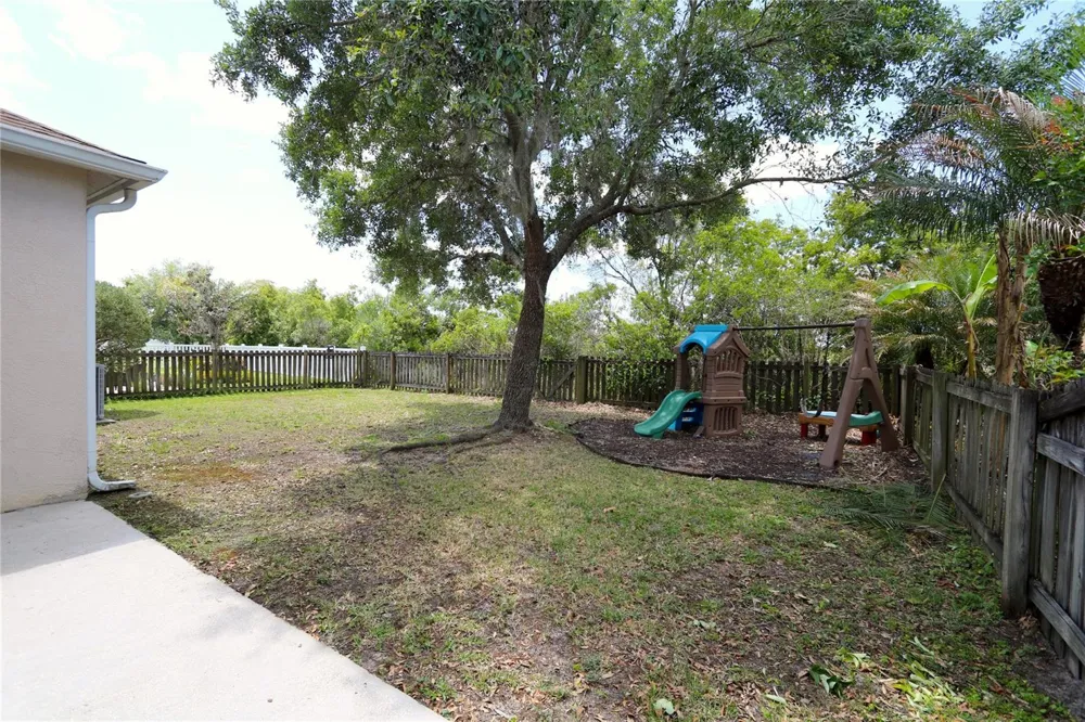 4027 LANGDRUM DRIVE Wesley Chapel, FL 33543