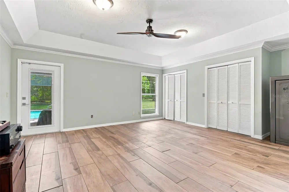 1530 W BERESFORD ROAD Deland, FL 32720