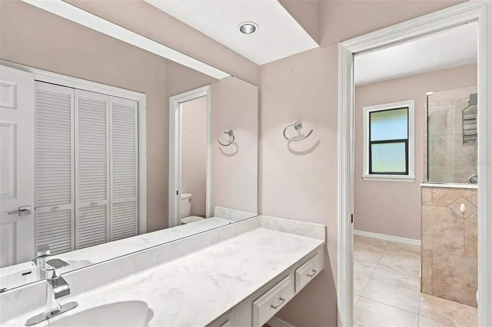 1530 W BERESFORD ROAD Deland, FL 32720
