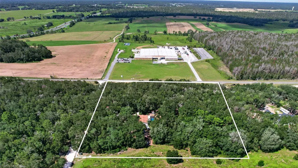 21812 FIELD OF DREAMS LANE Dade City, FL 33523