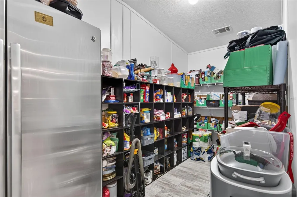 21812 FIELD OF DREAMS LANE Dade City, FL 33523