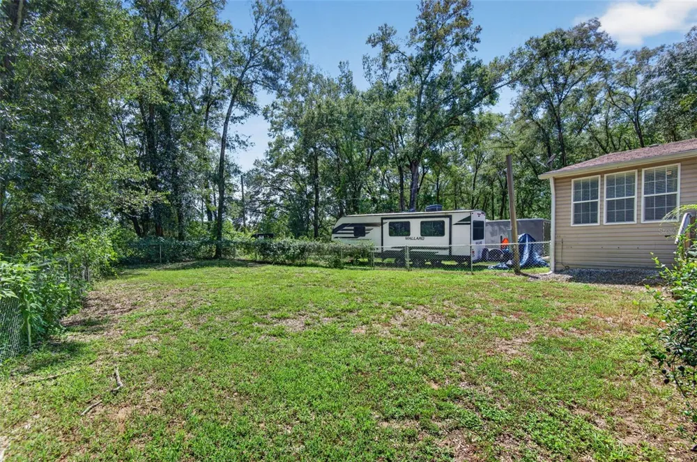 21812 FIELD OF DREAMS LANE Dade City, FL 33523