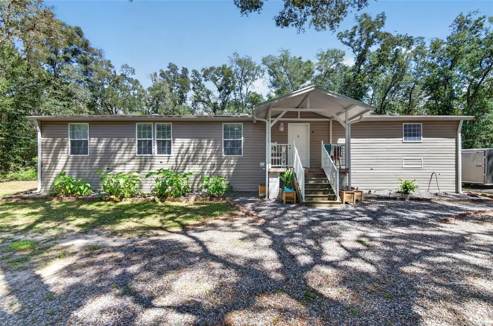 21812 FIELD OF DREAMS LANE Dade City, FL 33523