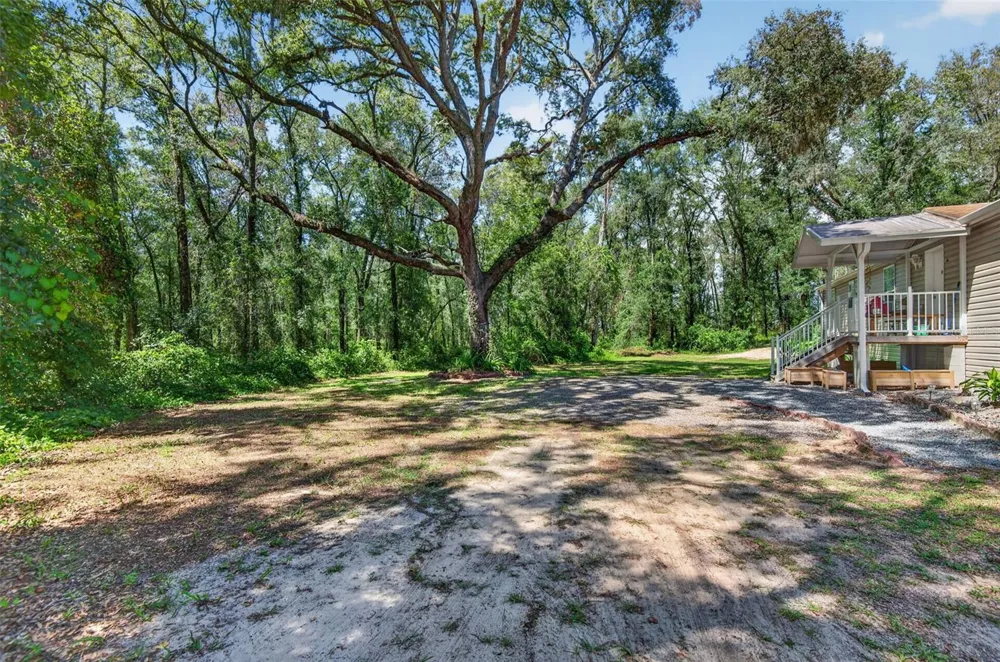 21812 FIELD OF DREAMS LANE Dade City, FL 33523