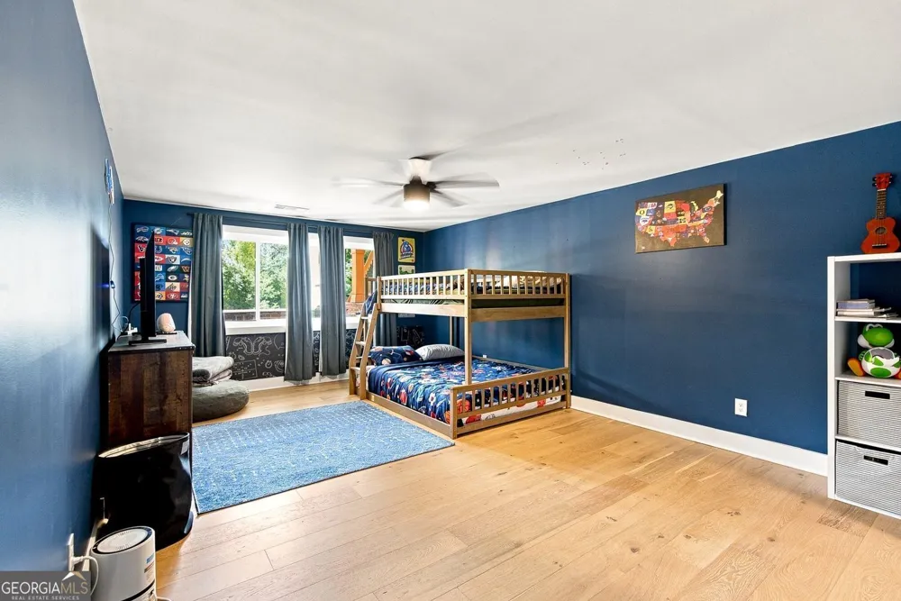 8915 Bay LN Gainesville, GA 30506