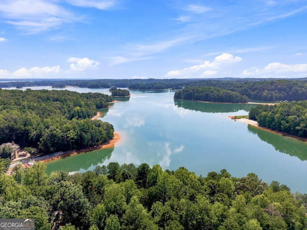 8915 Bay LN Gainesville, GA 30506
