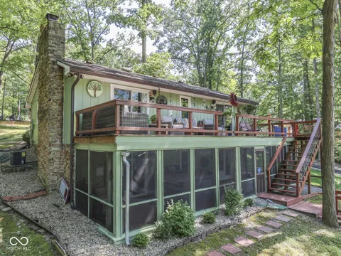 6678 Groundhog Drive