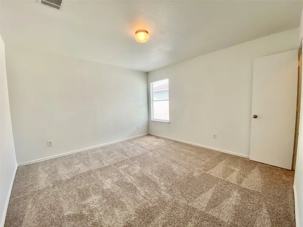 6608 Ferrystone Pass Del Valle, TX 78617