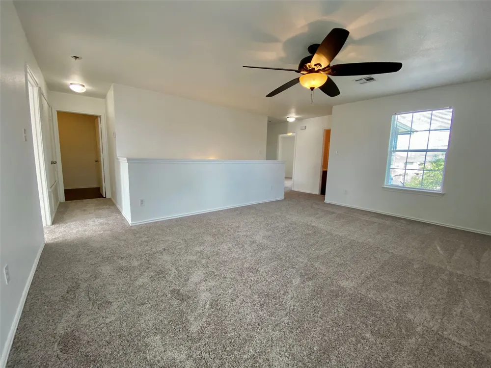 6608 Ferrystone Pass Del Valle, TX 78617