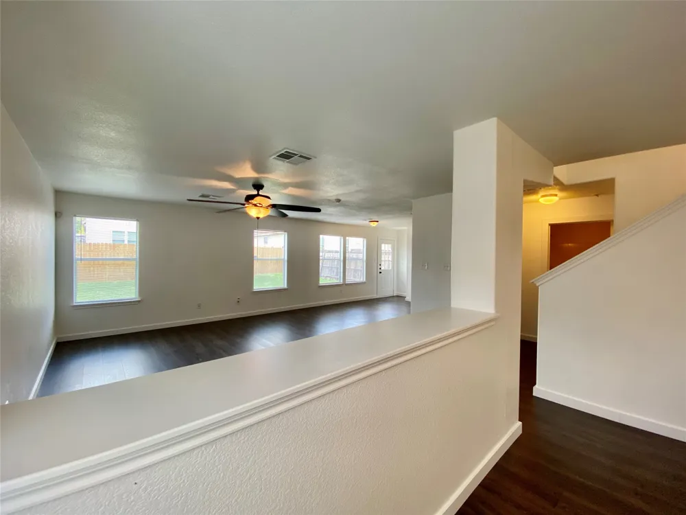 6608 Ferrystone Pass Del Valle, TX 78617