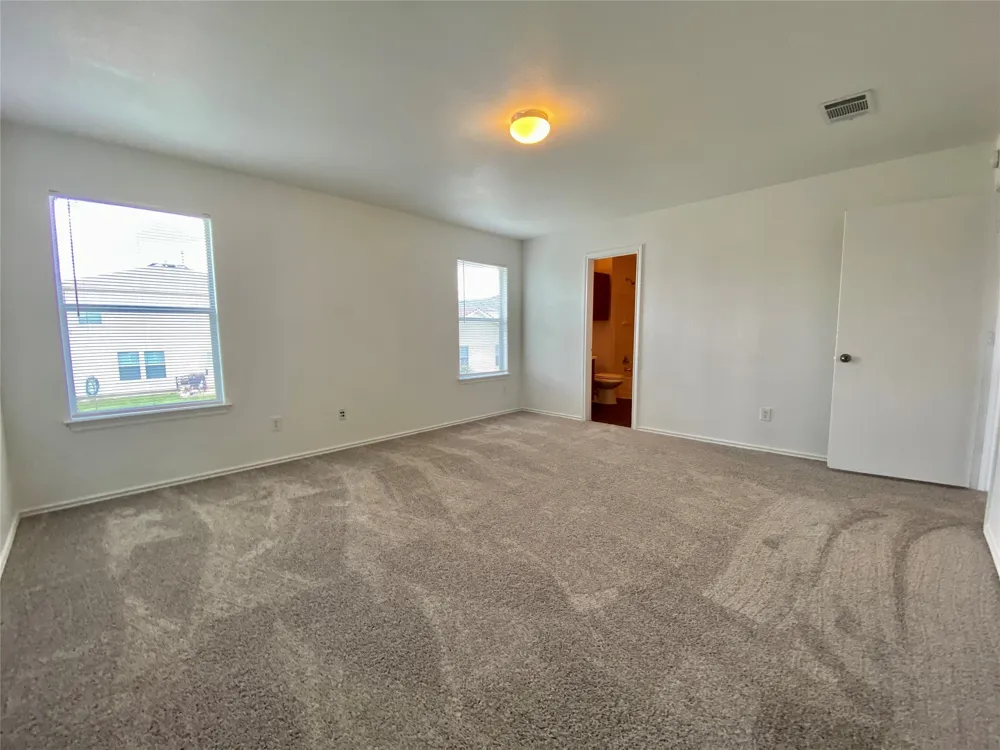 6608 Ferrystone Pass Del Valle, TX 78617