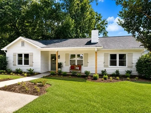 4429 McBrayer Road Flowery Branch, GA 30542