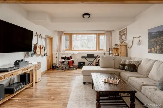 6929 Weasel Way Evergreen, CO 80439