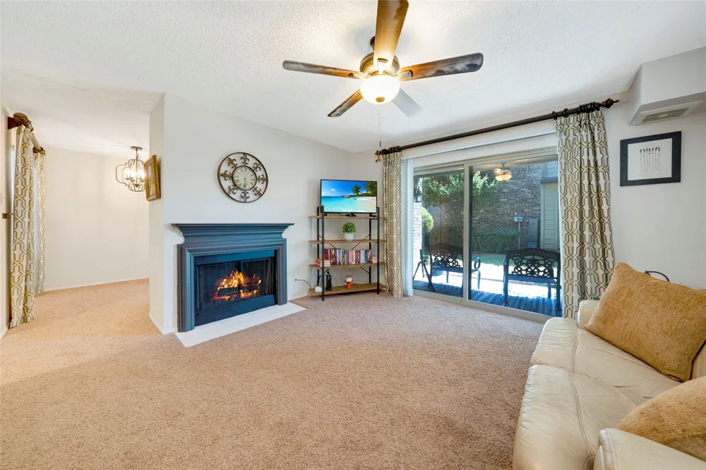 5300 Keller Springs Road #1077 Dallas, TX 75248