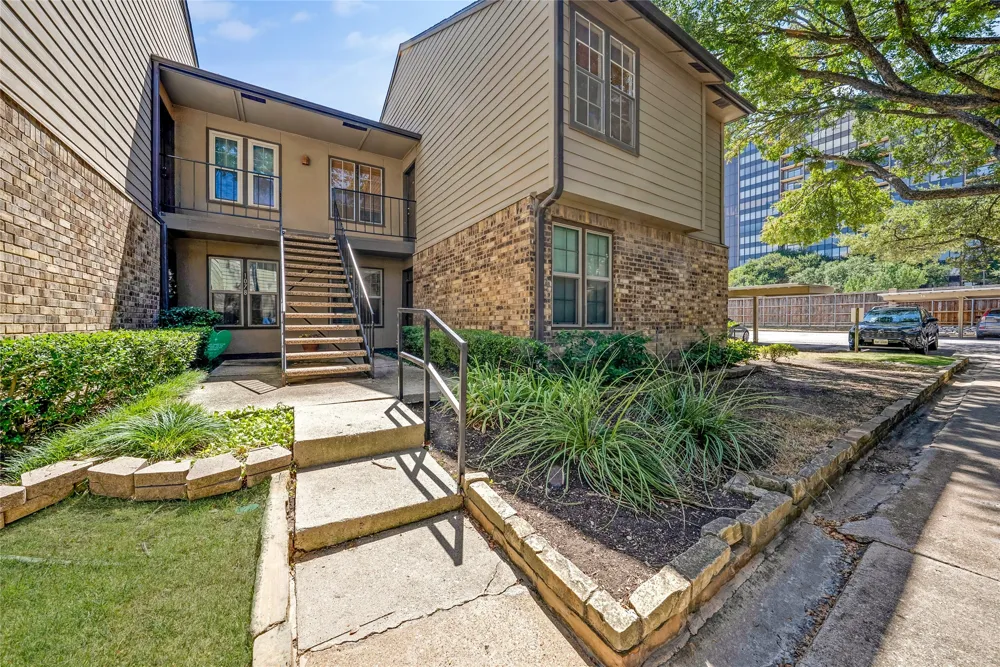 5300 Keller Springs Road #1077 Dallas, TX 75248