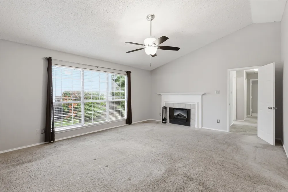 4708 Glenbrook Drive Grapevine, TX 76051
