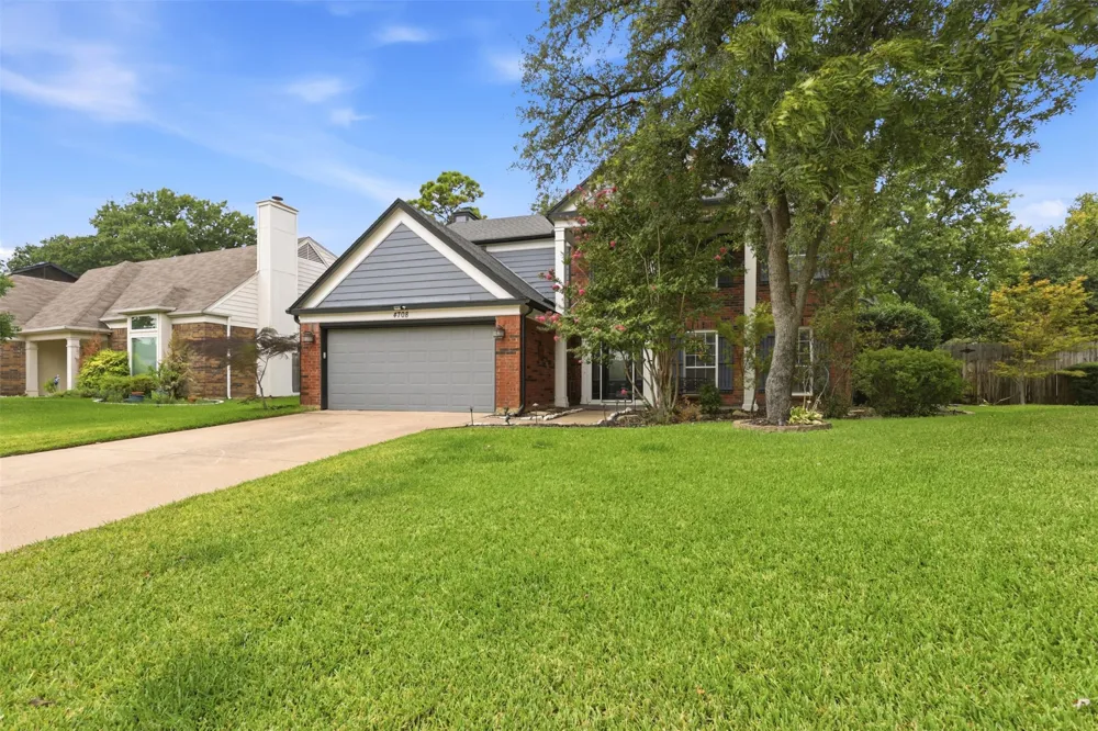4708 Glenbrook Drive Grapevine, TX 76051
