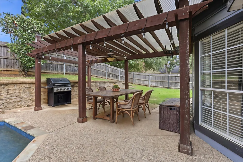 4708 Glenbrook Drive Grapevine, TX 76051