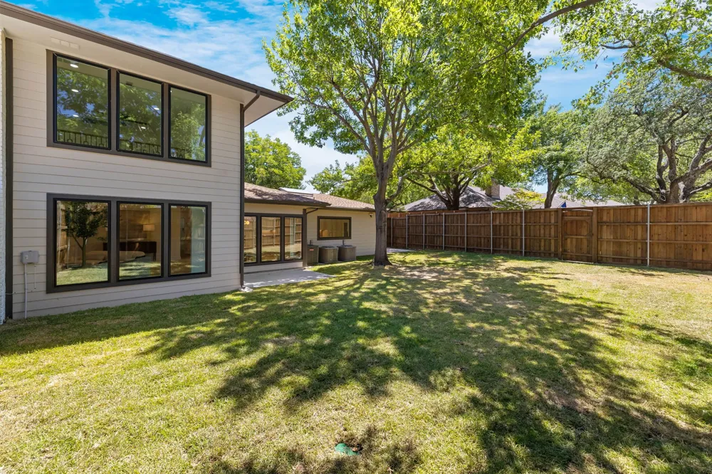 4402 Briargrove Lane Dallas, TX 75287
