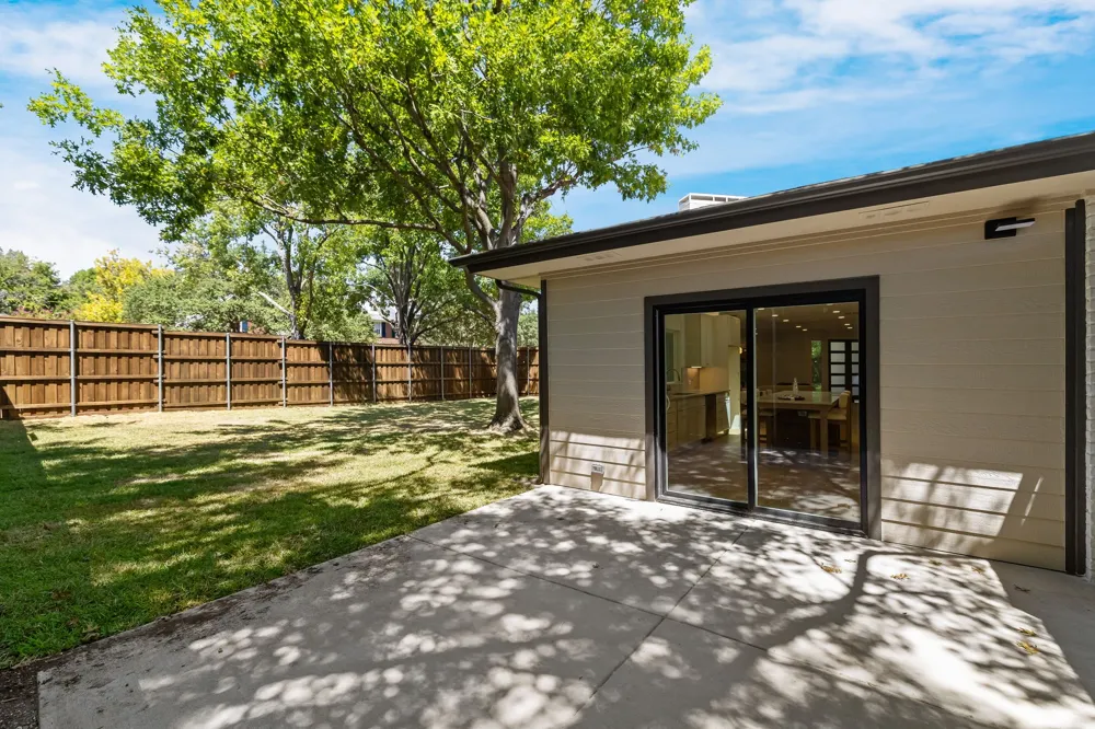4402 Briargrove Lane Dallas, TX 75287