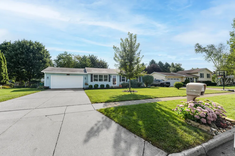 5827 Thunder Bay Street Portage, MI 49024
