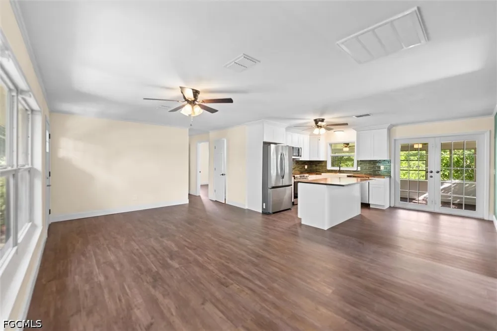 Mango Street St James City, FL 33956