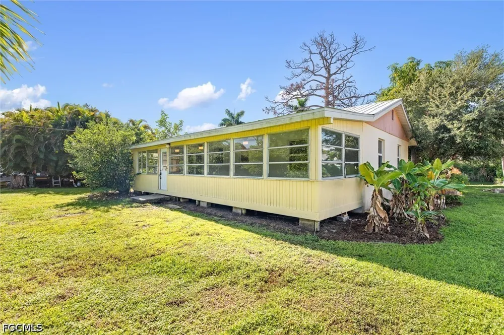 Mango Street St James City, FL 33956