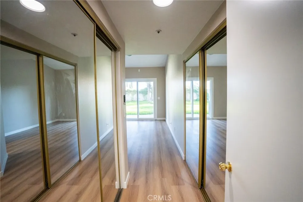 15061 Fuchsia Court Fontana, CA 92336
