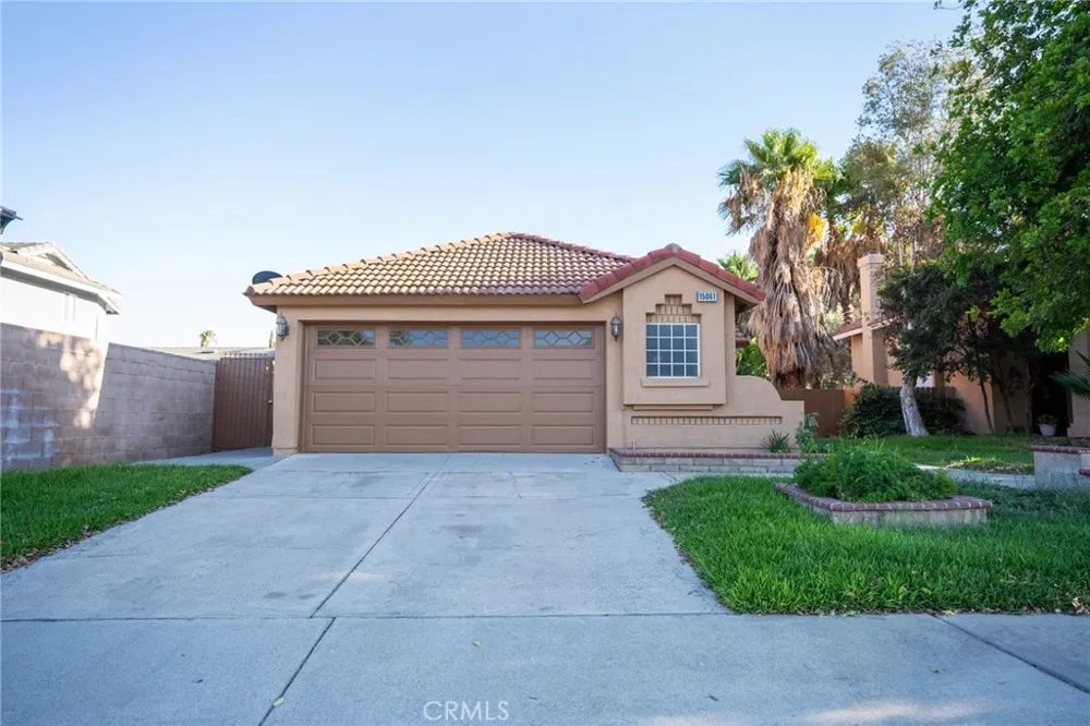 15061 Fuchsia Court Fontana, CA 92336