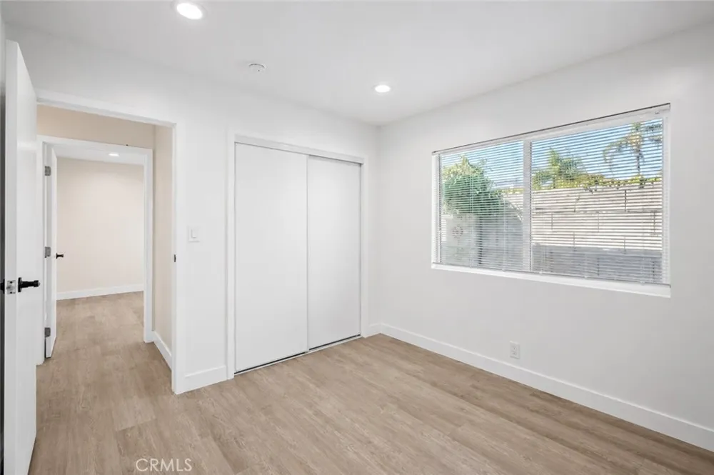 1124 Coronel Street San Fernando, CA 91340