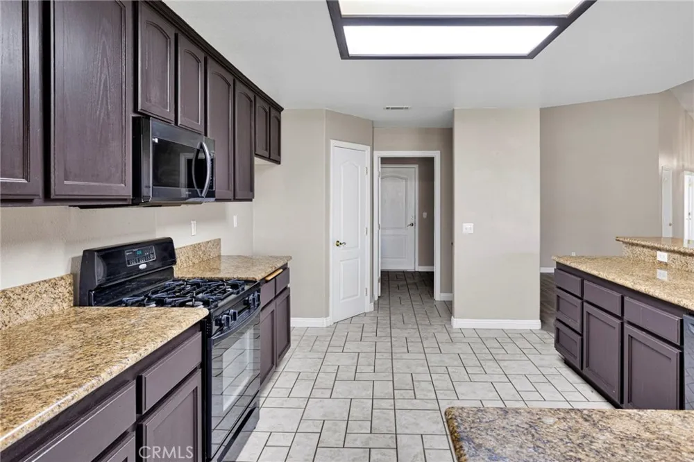 13520 Driftwood Drive Victorville, CA 92395