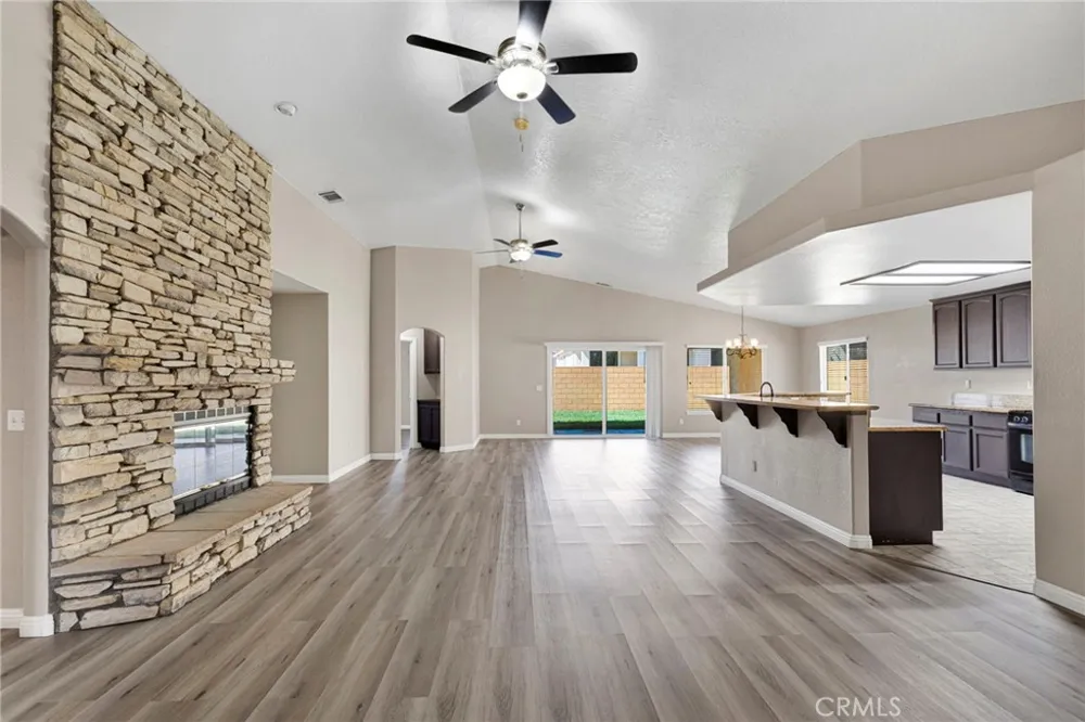 13520 Driftwood Drive Victorville, CA 92395