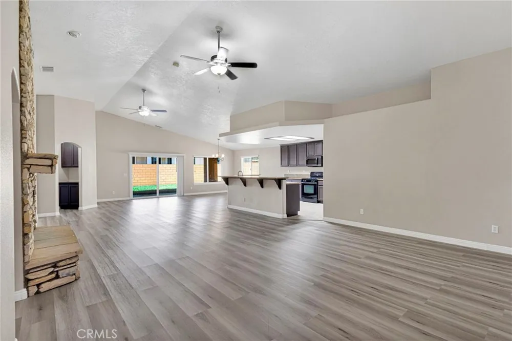 13520 Driftwood Drive Victorville, CA 92395