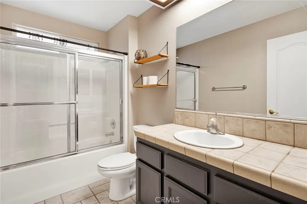 13520 Driftwood Drive Victorville, CA 92395