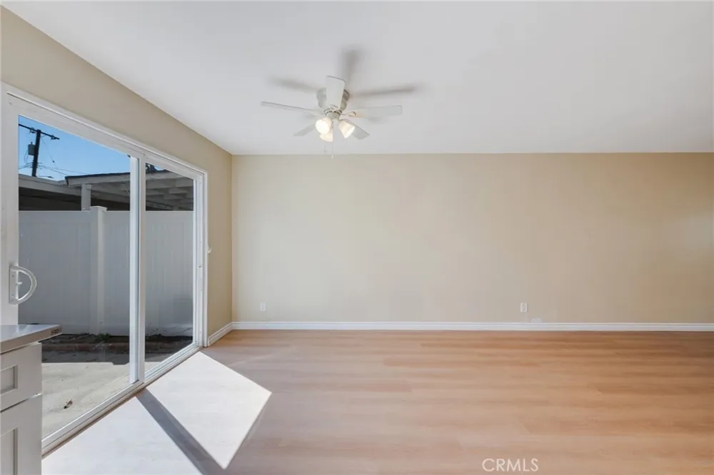 410 Cerritos Azusa, CA 91702