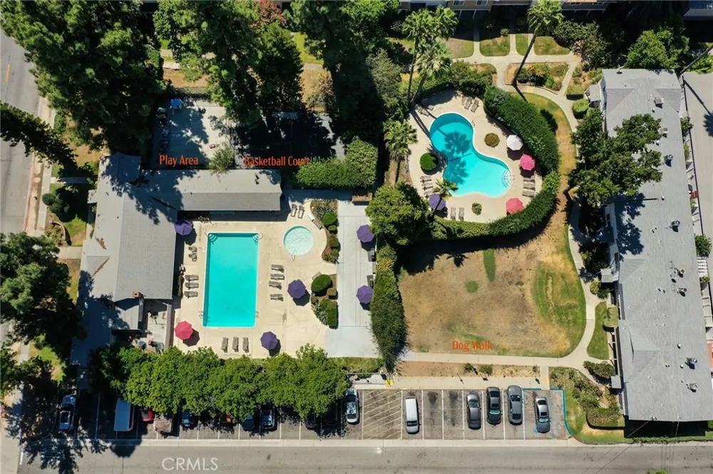410 Cerritos Azusa, CA 91702